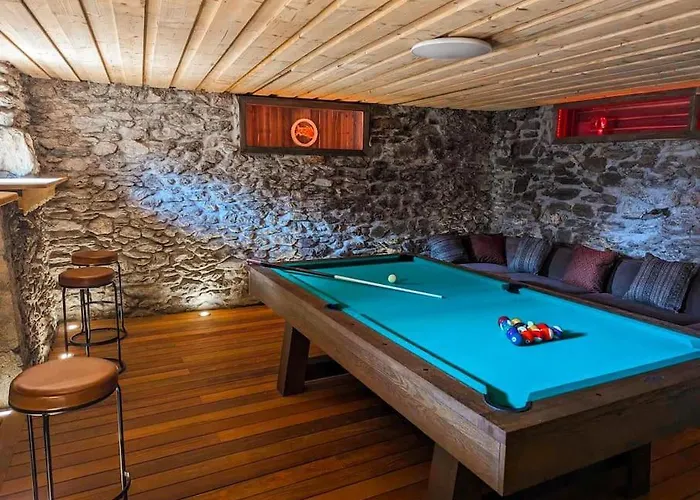 4bdr Alpine With Game And Sunny Terrace *