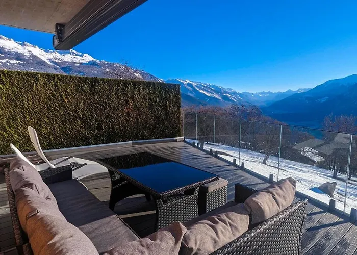 4bdr Alpine With Game And Sunny Terrace Willa *