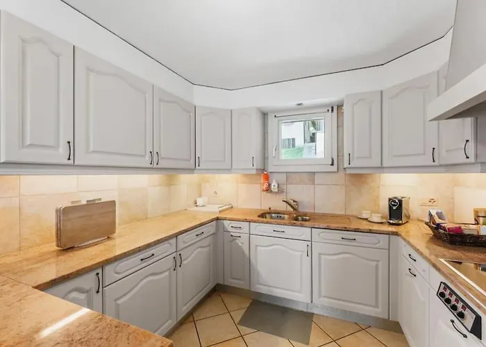 Villa 4bdr Alpine With Game And Sunny Terrace Crans-Montana